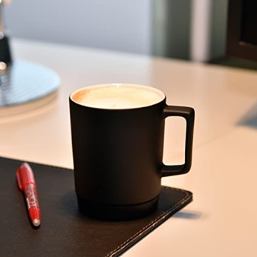 Mahlwerck Softpad Tasse Schwarz mit SoftTouch, Große Porzellan-Kaffeetasse in matt Schwarz mit schwarzen SoftPad, 350 ml - 4
